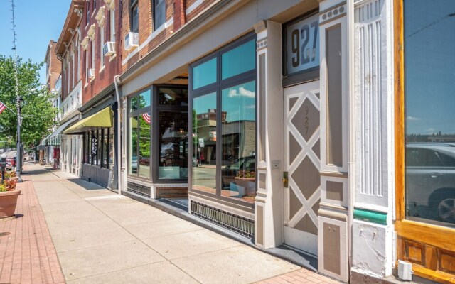 Monmouth Loft 4