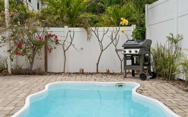 Soho Hacienda Spanish Style Home w Pool