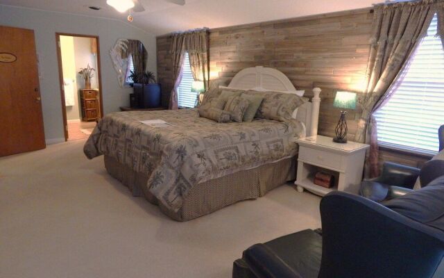 Brookside Mountain Mist Inn