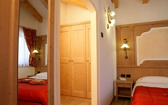 Hotel Garni La Roccia