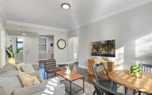 Comfy 2BR - Sunnyside 2F