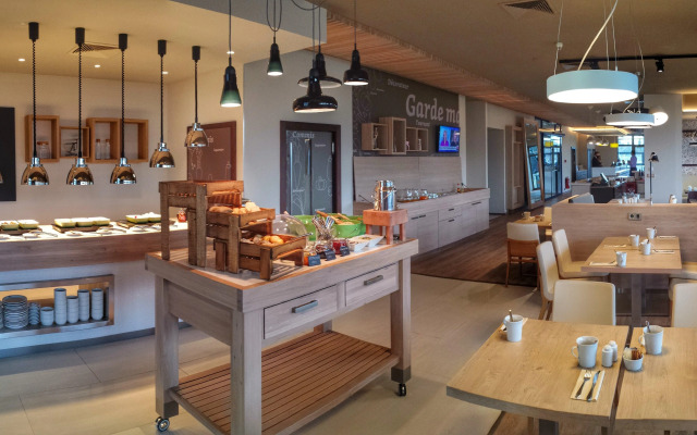 Holiday Inn Prague Airport by IHG