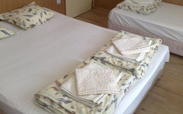 Snejanka Family Hotel
