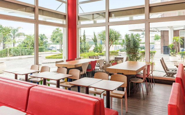 ibis Tamboré