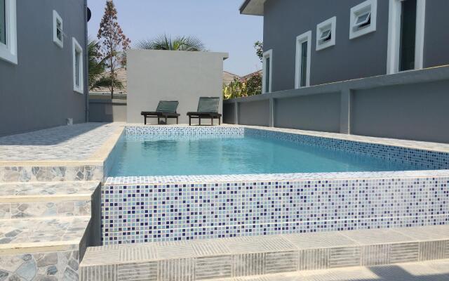 Mondara Vacation Home