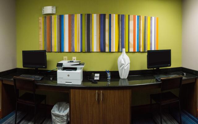 Holiday Inn Express Hotel and Suites Kinston by IHG