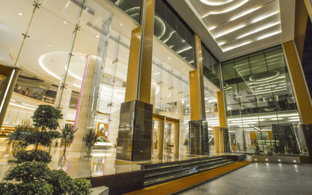 The Grand Fourwings Convention Hotel