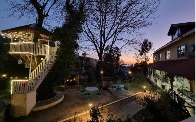 Alps Resort Dalhousie