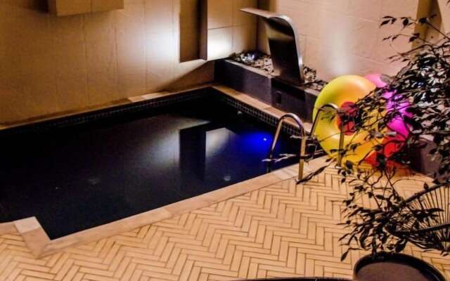 Tout Motel