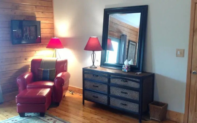 Asheville Cabin in Paradise