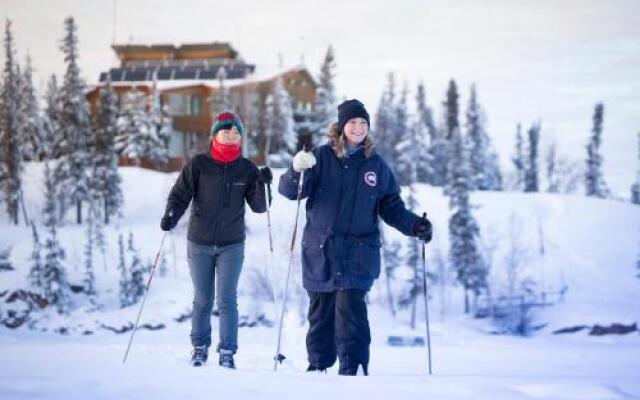 Blachford Lake Lodge