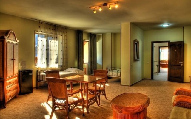 Star Residency Hotel