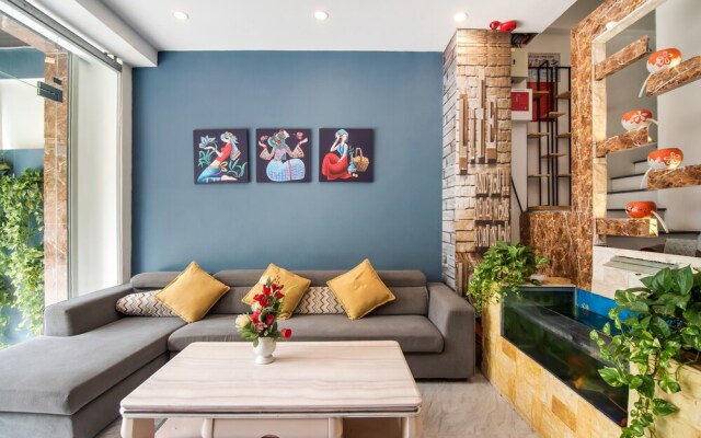 OYO 475 Orange House