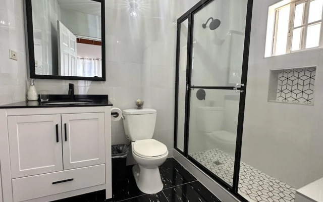 Runaway Bay Gem in Runaway Bay