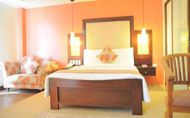 Coron Gateway Hotel & Suites