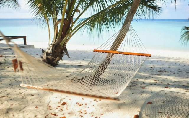 Pom Pom Island Resort