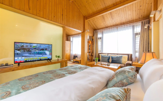 C'est La Vie Boutique Inn