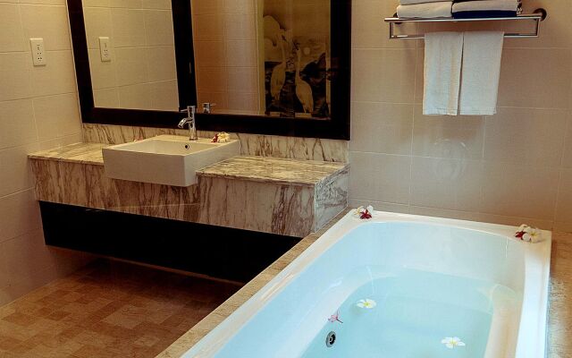 Borneo Beach Villa & Suite