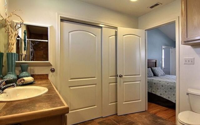 Butch s Place SS1525