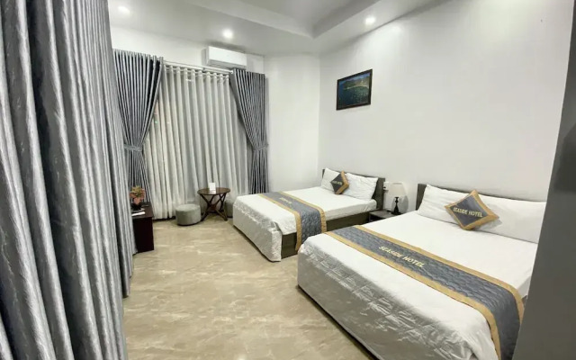 Seaside Hotel