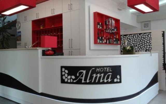 HOTEL Alma