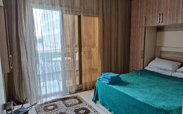 Family apartment by the sea 5