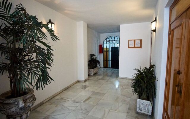 Tranquilo Apto. Reformado En Pleno Centro