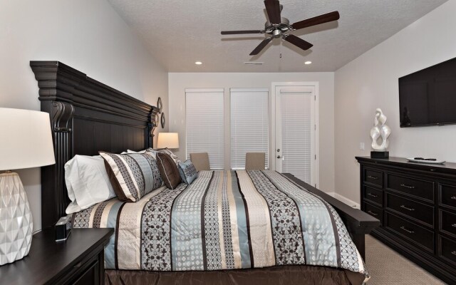 Red Rock Getaway Villa 4