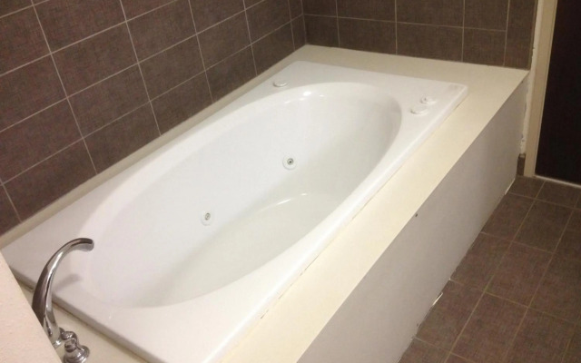 Sleep Inn & Suites