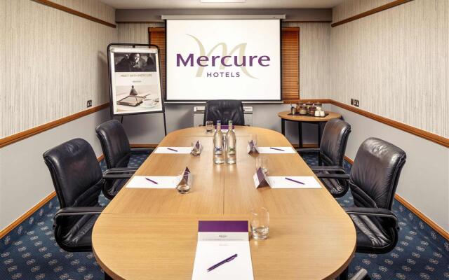 Mercure Livingston Hotel