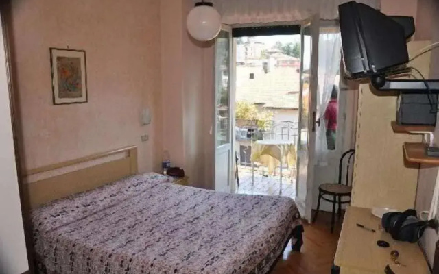 Hotel Elena