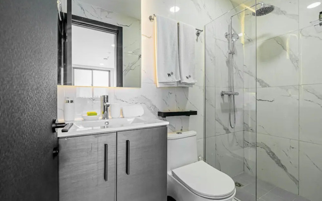 w Central 1BR in Vibrant Obarrio