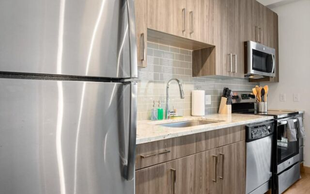 Arlington Luxurious Studio Apartment