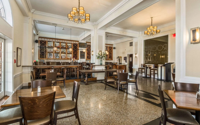 The Gin Hotel, an Ascend Collection Hotel