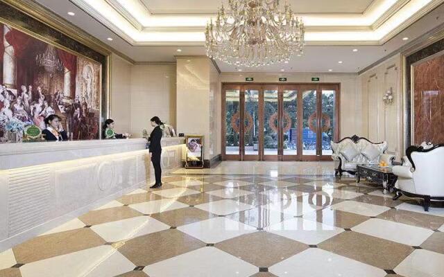 Vienna Hotel (Jiangmen Wanda Plaza)