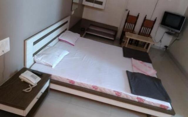 Hotel Anuradha Star Tower