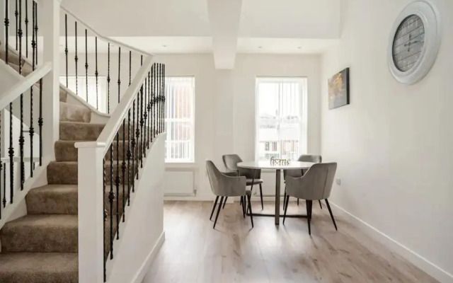 Brand New Luxury Self Contained Flat