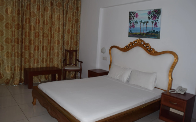 Corfu Hotel