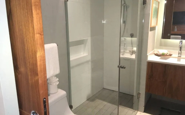 It Residence, Top Location, Luxury 2 Br, Two Roof Pools Beach Club Included