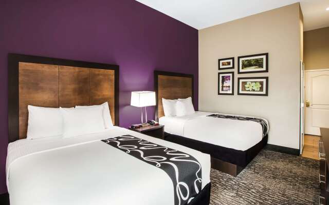 La Quinta Inn & Suites by Wyndham Baton Rouge Denham Springs