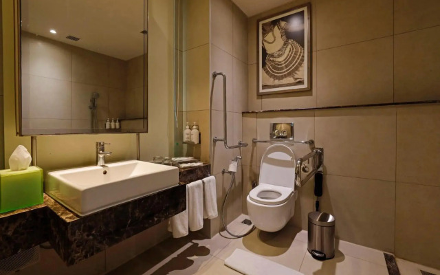 Holiday Inn Chennai OMR IT Expressway by IHG