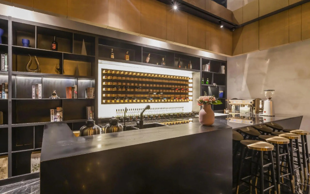 Bo Feng H Hotel (Sanmenxia South High-speed Rail Station Branch)