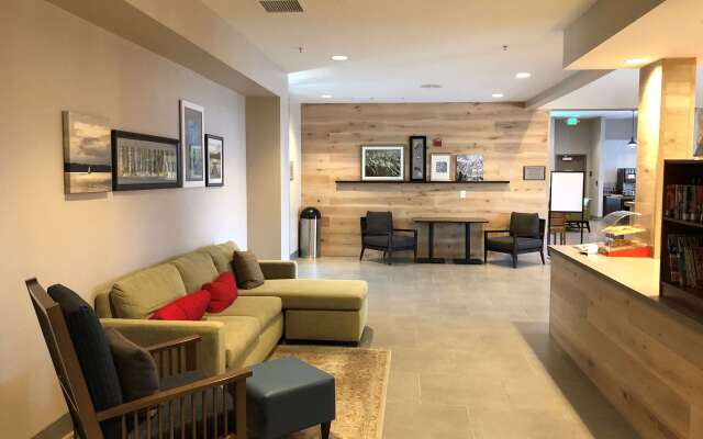 Country Inn & Suites by Radisson, San Jose International Airport, CA