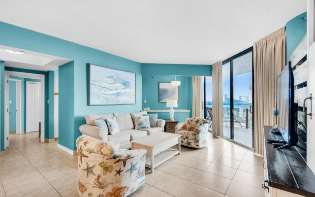 Surfside Resort #707