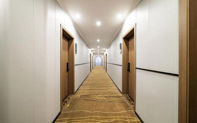 Xinyuan Hotel (Xiushan Bus Terminal)