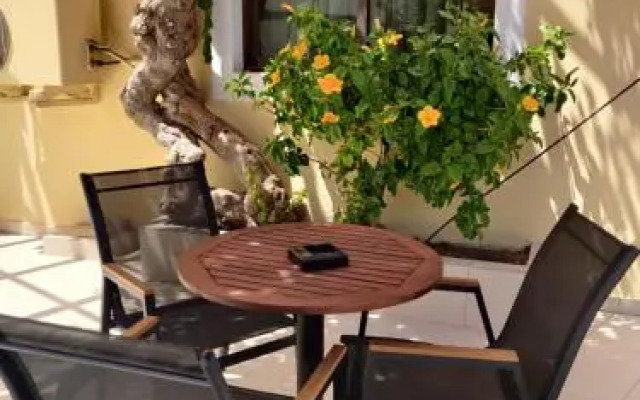 Titania Hotel