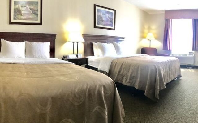 Best Western Carriage House Inn