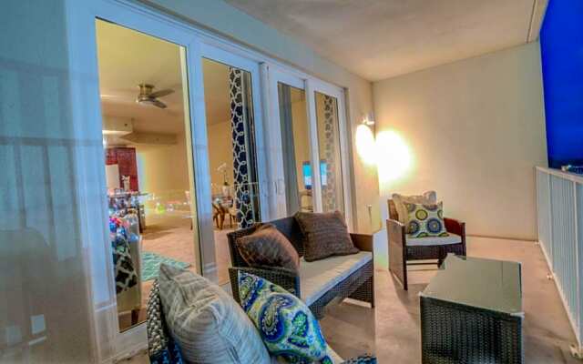 Laketown Wharf Resort 1036 By ZIA