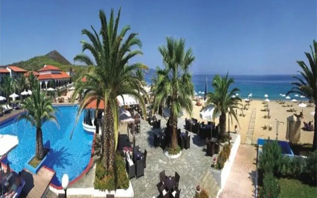 Assa Maris Beach Hotel