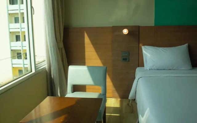 Riverside Bangkok Hotel